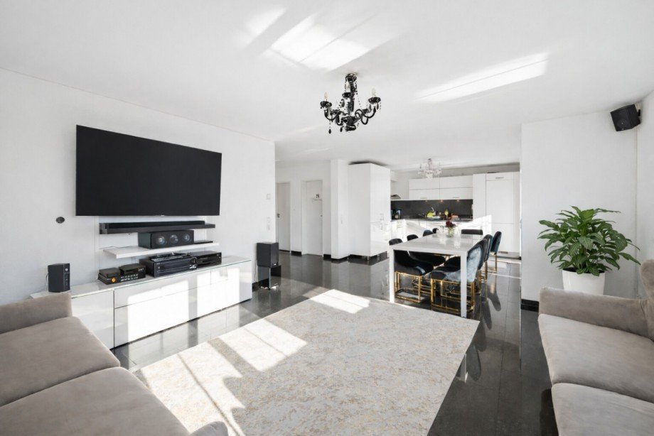 1. OG Wohnzimmer andere Ansicht Maisonettewohnung Weil am Rhein / Haltingen