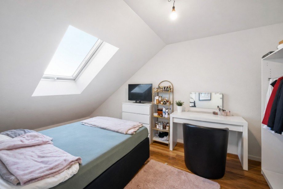 DG Schlafzimmer Maisonettewohnung Weil am Rhein / Haltingen